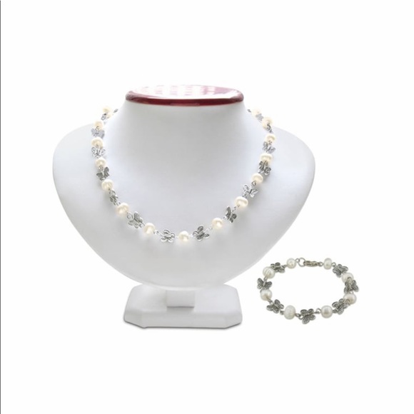 Boscov’s Fine Jewelers Jewelry Butterfly And Pearl Necklace And